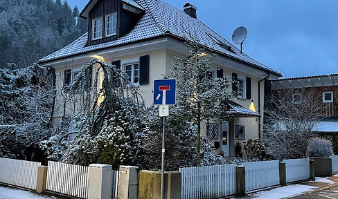 Freistehendes Einfamilienhaus, Altbauvila