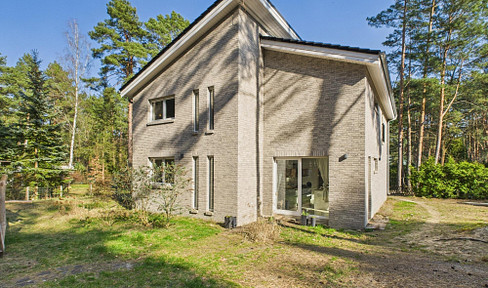 Charming and energy-efficient architect's villa with high-quality fittings