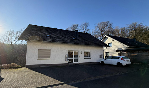 Provisionsfrei! Erstbezug nach Sanierung: 3 Zimmer Wohnung