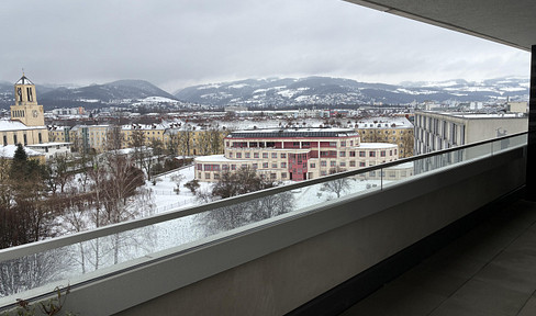 FREE OF PROVISION - BRUCKNER TOWER Exclusive 2-room corner apartment