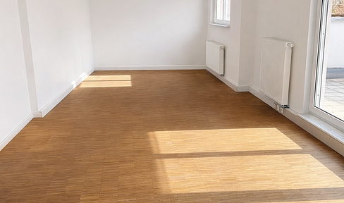 Moderne, helle Büro-/ Praxiseinheit mit Terrasse und separatem Eingang - provisionsfrei