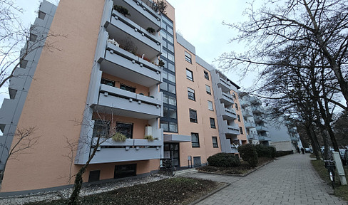 2-Zimmer Wohnung mit Loggia in Top Lage am Bayernpark