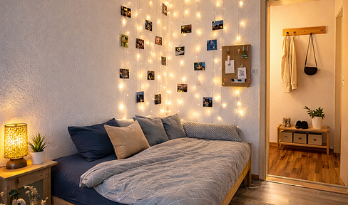 Bright shared room in a modern student flat: university hospital & old town within easy reach