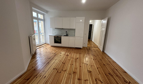 Hochwertig sanierter Altbau- Wohntraum im Szene Kiez in Berlin Friedrichshain