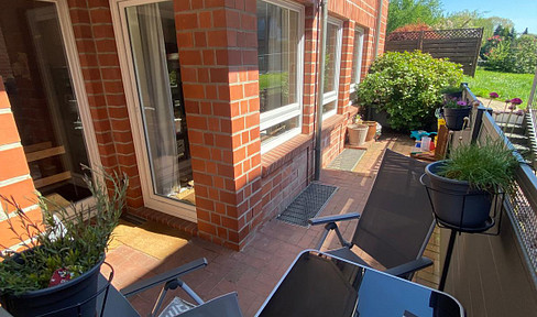 Spacious 3-room apartment in the heart of Rellingen with shower and bath tub