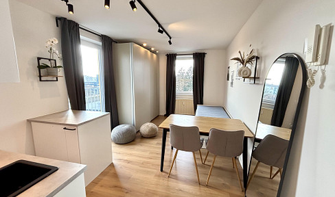 First occupancy after renovation - Quiet 1-room apartment in a central location