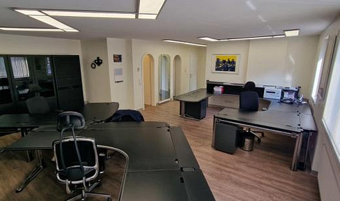 Hochwertige, möblierte Bürofläche im Oeder Weg zu vermieten - Toplage im Frankfrurter Nordend