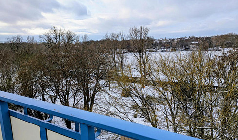 3-Zimmer-DG-Wohnung Terrasse mit Seeblick & Parkzugang am Weißensee