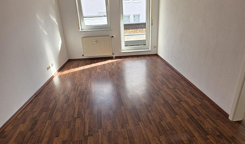 2-room apartment with terrace & EBK in Metzingen