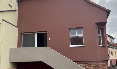 Core-renovated DHH in Hasselroth, historic opportunity