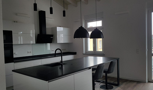 Erstbezug: Moderne, energieeffiziente Wohnung mit EBK, Balkon, FBH