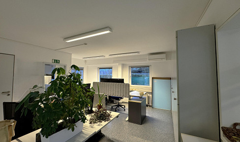 Air-conditioned office/practice/commercial space on the first floor - 215 m² in 97249 Eisingen