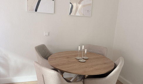 Charming apartment in old building: luxury fitted kitchen and stylish interior