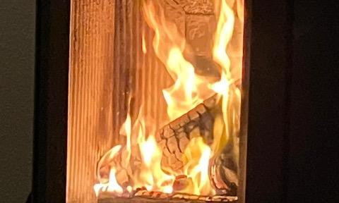 EFH freistehend 165,75m²+ca. 81m² Nutzfl., Energiekl. B, sehr gute Ausstattung/Lage/Verkehrsanbind.