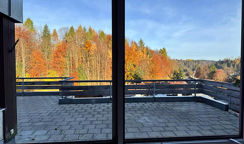 Traum 3-Zimmer Dachterrassenwohnung in Miesbach