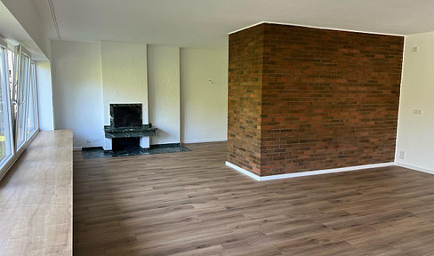 MEHRFAMILIENHAUS IN BEST-LAGE VON ERFTSTADT-LECHENICH