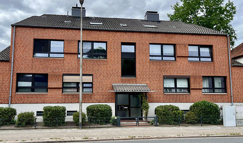 Attraktive 2-Zimmer-Wohnung mit Balkon & Tiefgarage (Heizung neu)