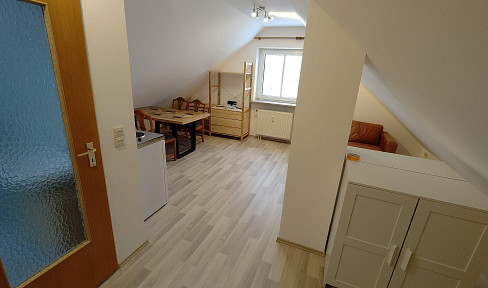 Furnished attic apartment, ideal for commuters or as a first independent home.
