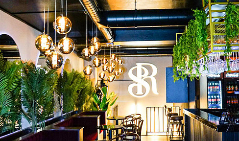 "Newly renovated bar-lounge in Ludwigsburg - installment plan possible - flexible use - new tenant wanted"