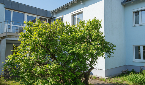 Three-family house / building plot, current rent € 72.000,-