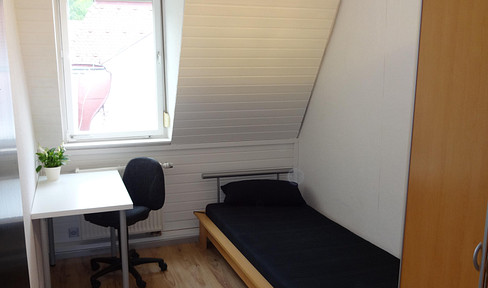 Möbliertes Zimmer in zentraler Lage von S-Untertürkheim