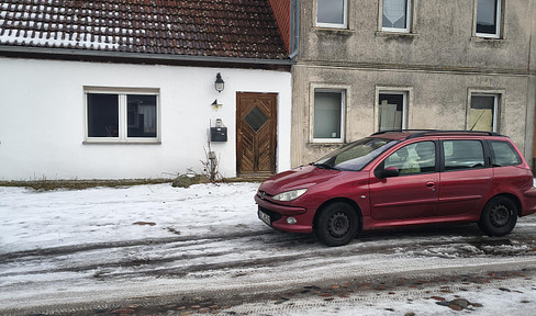 Zweifamilienhaus in Friesack, teilweise grundsaniert