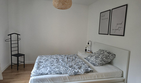 Looking for a first-time tenant for a fully furnished, bright 15 sqm room in a shared flat for 3 people