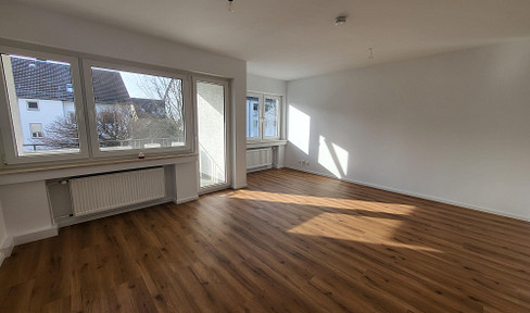Erstbezug nach Sanierung! Helle 2-Zimmer-Wohnung mit Balkon & Stellplatz in Bonn-Duisdorf