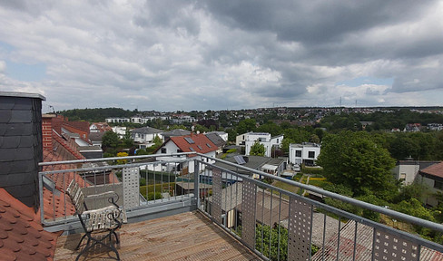 House, terraced house, immediately available.