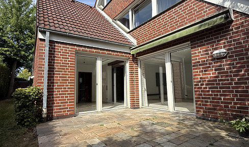 Well-maintained detached house in garden courtyard style with a high level of privacy - modernized and ready to move into