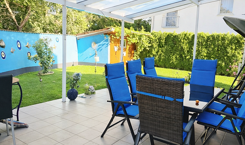 Modern semi-detached house in a quiet location