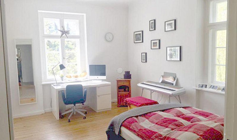 Very nice bright 2 room apartment in Ulm - Weststadt with EBK and parking space