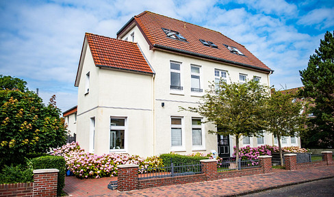 Exclusive investment property on the North Sea - vacation home in the bidding process