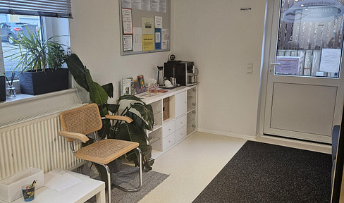 Büro-oder Praxisräume, ca.80 qm