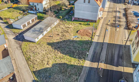 Plot looking for builder