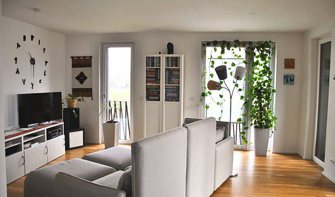 Dream home over two levels: 3-room maisonette in Haar