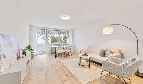 Available immediately: 3.5 rooms with balcony on the outskirts of the village