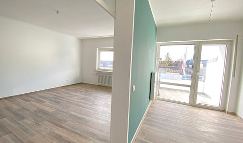 Helle und komplett renovierte 3-Zimmer-Wohnung mit Balkon in bester Lage in Dortmund-Hombruch