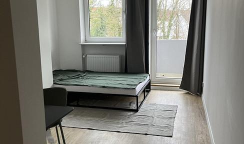 Kersanierte helle 1-Zimmer Wohnung mit Balkon in München-Giesing