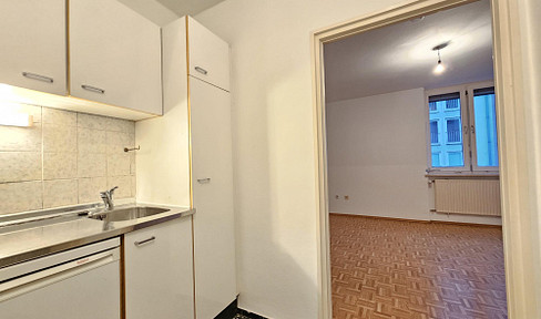 Maxvorstadt: Kleine 1-Zimmer-Wohnung in TOP-Lage