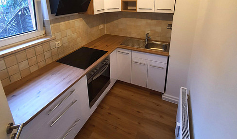 For families/home office - 4 rooms (83 m²) own garden+garage - first occupancy after renovation, fitted kitchen