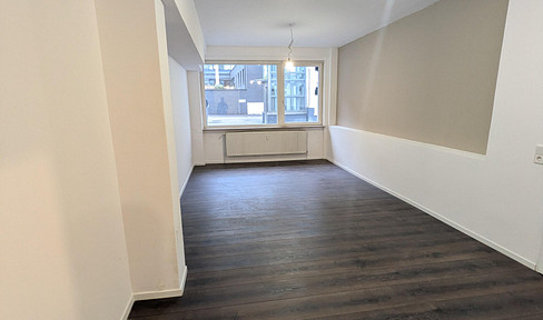 Flexible Büro- / Praxisfläche im beliebten Stuttgart-West – provisionsfrei