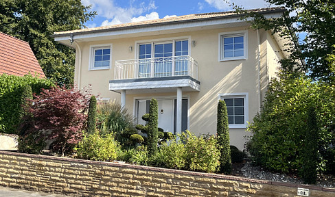 Fantastically beautiful, exclusive town villa in 32791 location