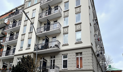 Hamburg-Neustadt: Bright 2 rooms with balcony & fitted kitchen, top public transport (48 m²)