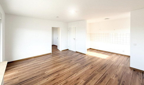 6% yield with a fantastic view - renovated, commission-free & free to move in