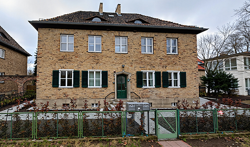 2-Zimmer-Wohnung mit großem Balkon in Potsdam-Berliner Vorstadt (55 m², 1. OG)