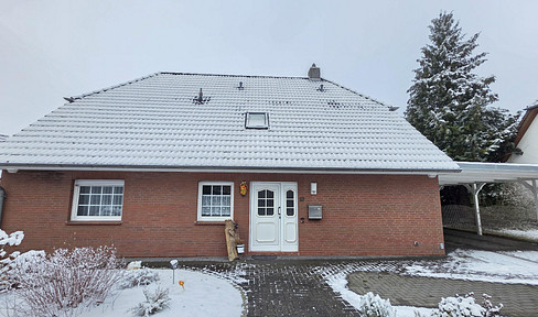 !RESERVIERT!     Ein Haus – viele Möglichkeiten: Ideal für Familien, Paare und Generationen