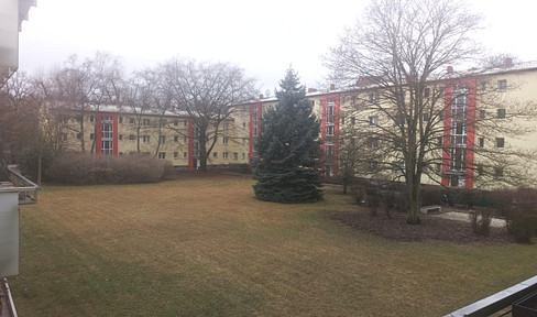 Preissenkung: Schöne helle 2 Zimmer Eigentumswohnung mit Balkon in Britz provisionsfrei