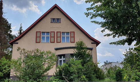 3-Zimmer Altbauwohnung im Herzen von Rüderdorf mit großem Garten