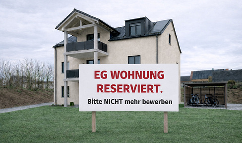 Luxuriöse Neubau 4-Zimmer Erdgeschosswohnung mit Garten in Großmehring